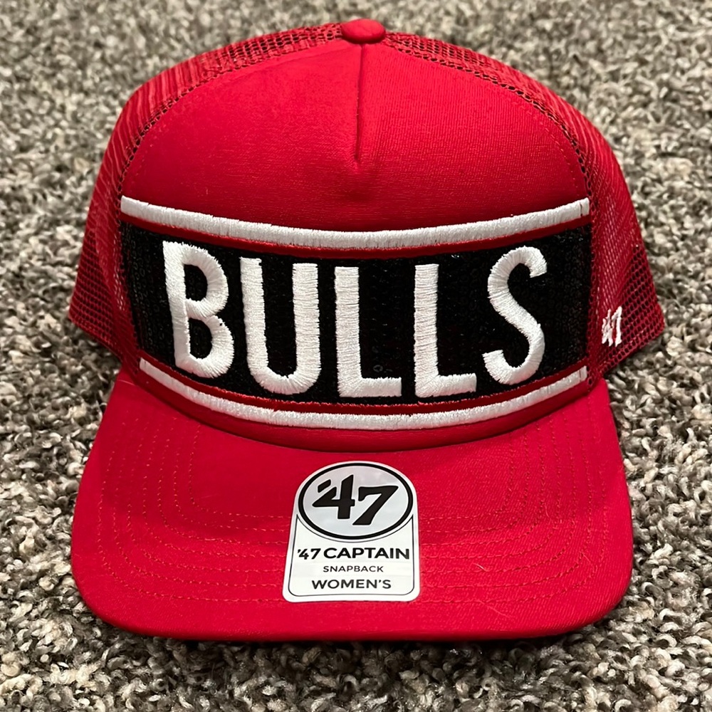 Red and Black(sequin) Chicago Bulls Women’s SnapBack